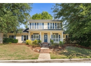 7418 WHITE OAKS RD