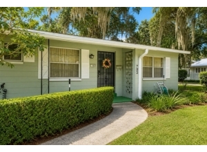 703 NE 6TH PL