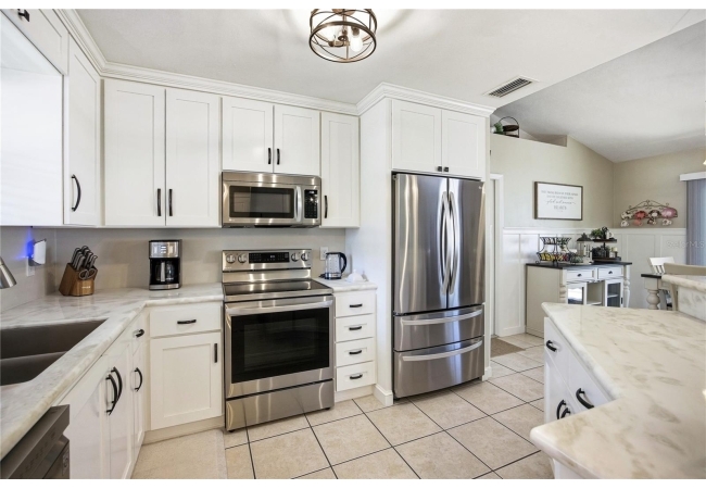 15816 NW 120TH PL House photo 8