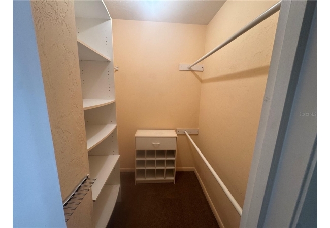 2202 SW 39TH DR Condo photo 10
