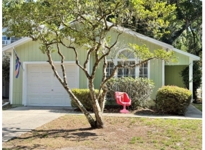 7090 NW 52ND TER