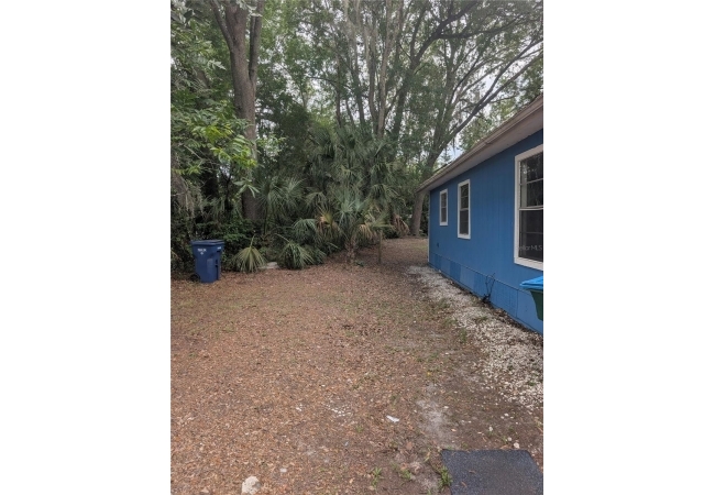 25007 NW 6TH AVE House photo 5