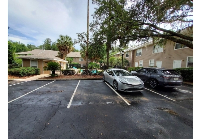 4415 SW 34TH ST #803 Condo photo 4