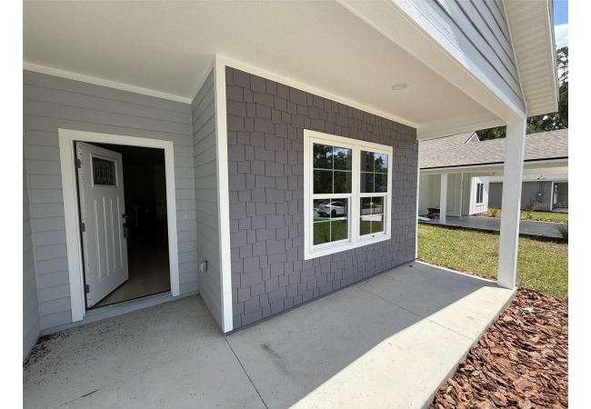 2013 SE 45TH TER House photo 3