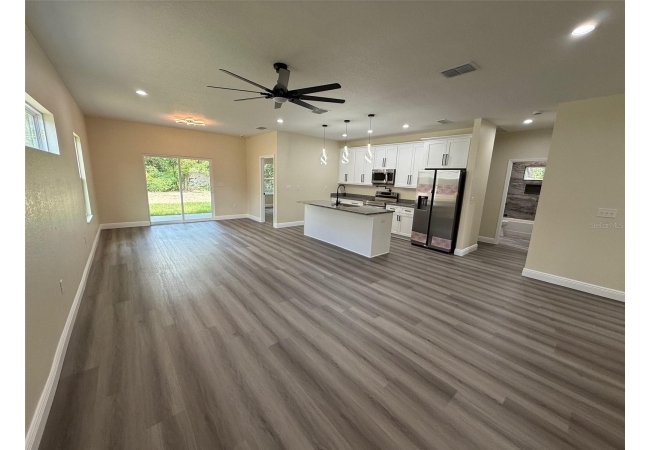 2027 SE 45 TER House photo 6