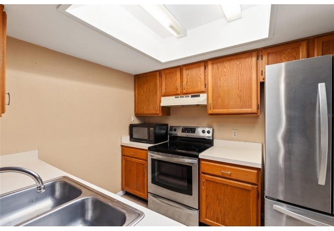 900 SW 62ND BLVD #L76 Condo photo 12