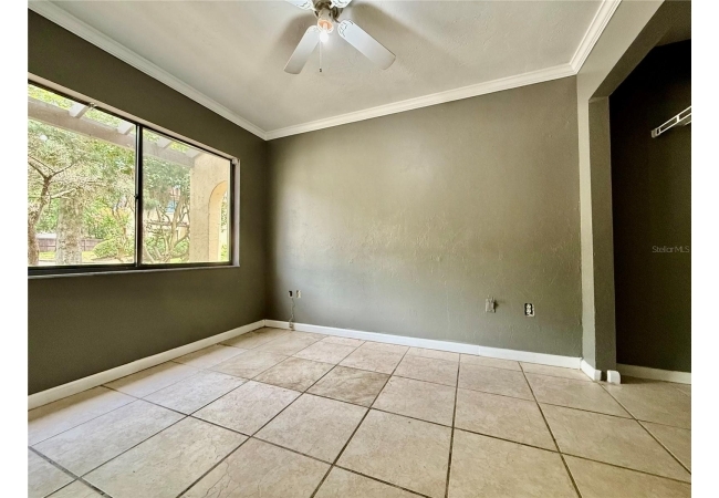 2735 SW 35TH PL #601 Condo photo 4
