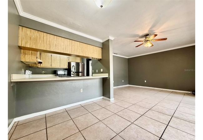 2735 SW 35TH PL #601 Condo photo 7