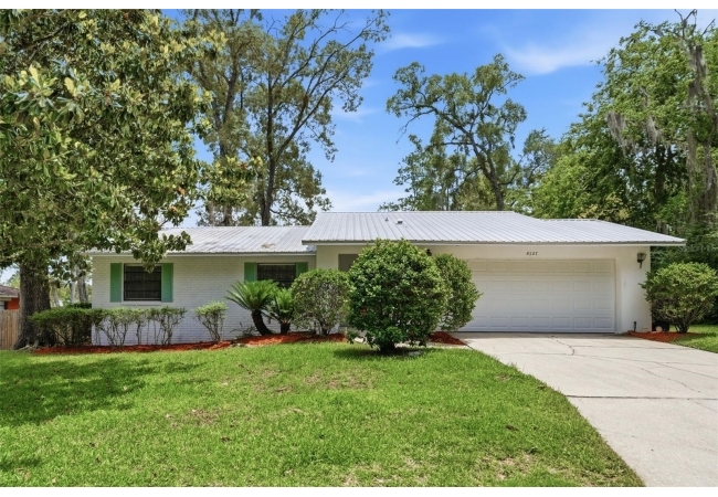 8127 SW 12TH PL House photo 1