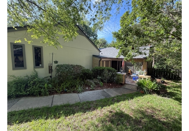 1629 NW 19TH CIR House photo 30