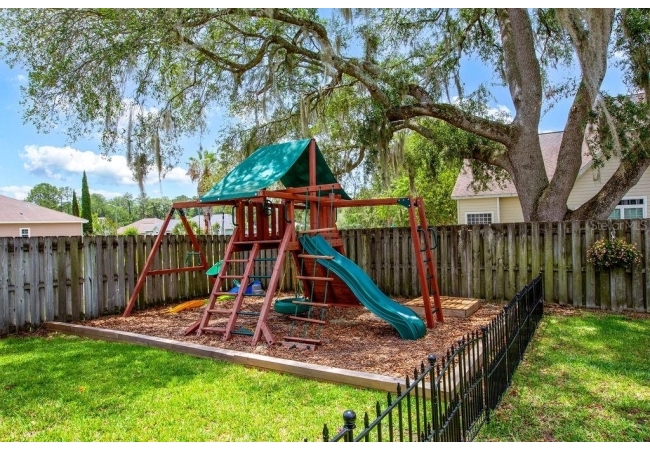 11921 NW 12TH AVE House photo 36