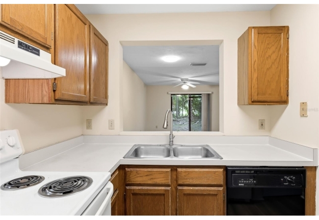 4526 SW 44TH LN #4526 Condo photo 7