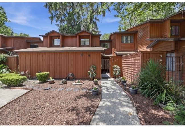 920 SW 55TH TER Condo photo 5