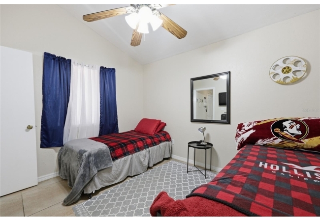 920 SW 55TH TER Condo photo 25