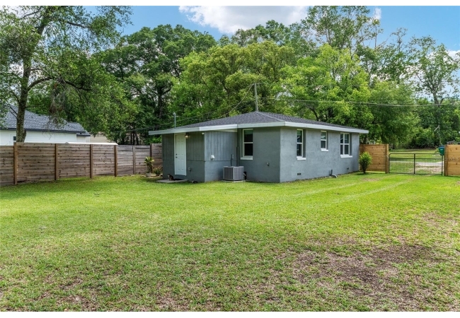 15014 NW 135TH TER House photo 41