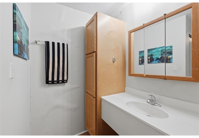 2811 SW ARCHER RD #Y232 Condo photo 14