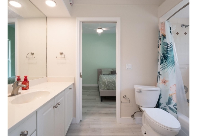 5026 NW 50TH TER House photo 24