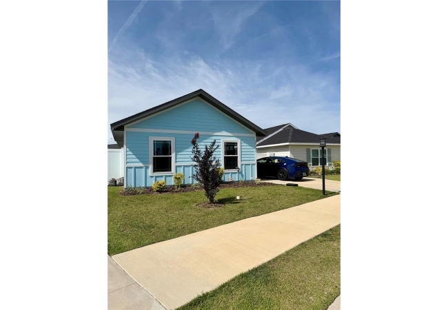 24407 SW 17 LN House photo 3