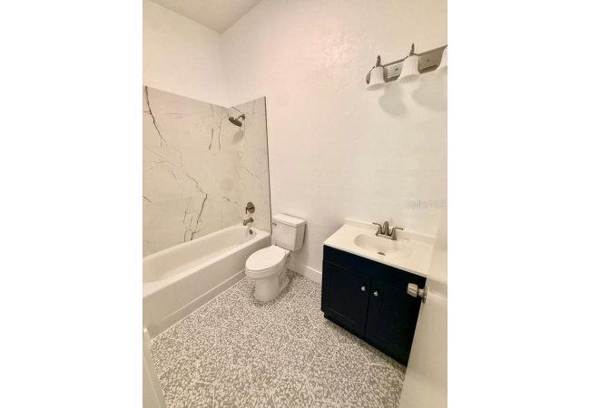 7020 SW 45TH AVE Condo photo 13