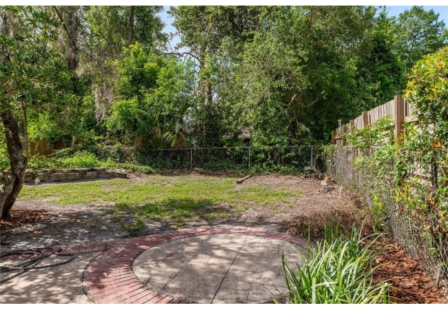 2080 NW 2ND ST House photo 43