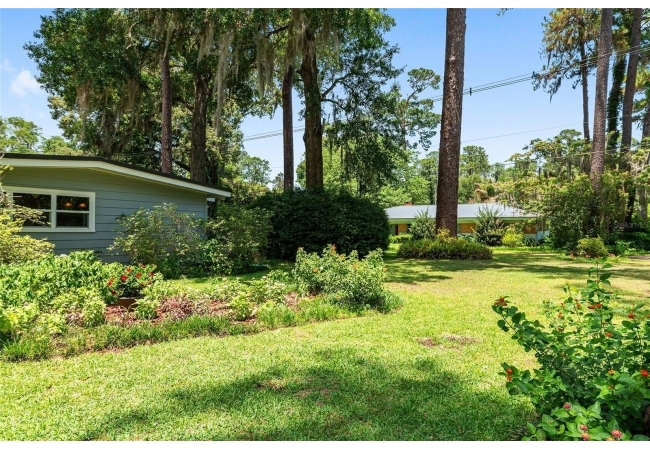1807 SW 36TH PL House photo 82