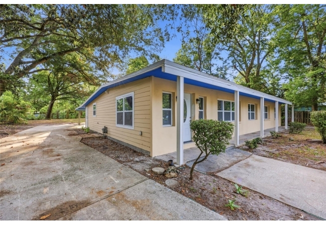 3015 NE 13TH DR House photo 4