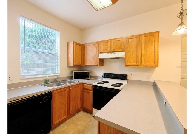 3521 SW 30TH WAY #104 Condo photo 11