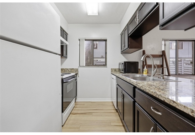 3600 SW 19TH AVE #5D Condo photo 15