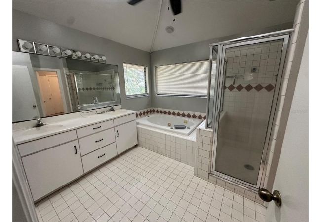 4722 SW 88TH DR House photo 14