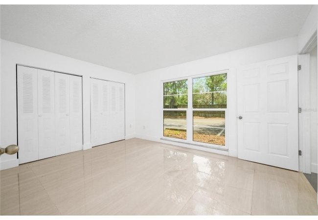2811 SW ARCHER RD #T157 Condo photo 10