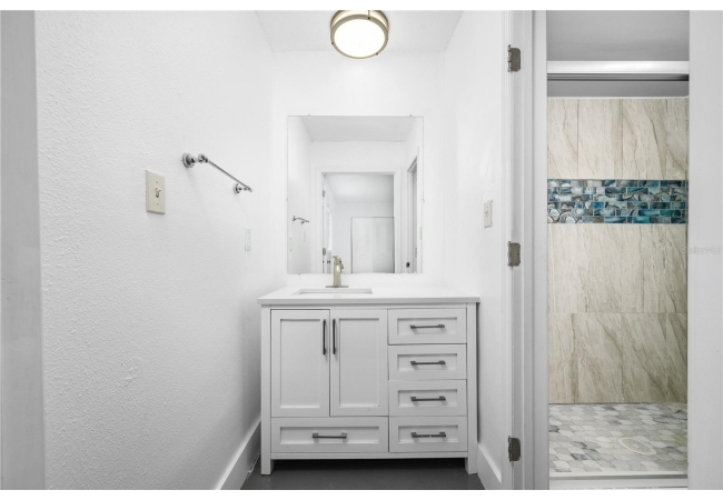 2811 SW ARCHER RD #T157 Condo photo 14