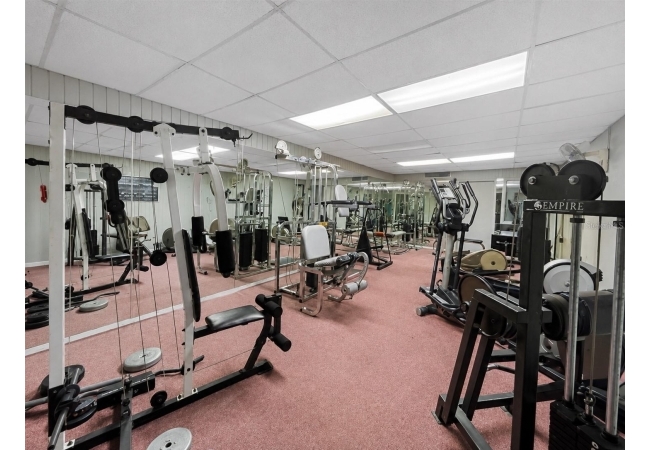 2811 SW ARCHER RD #T157 Condo photo 27