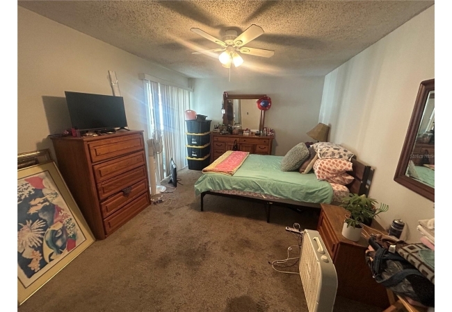 6519 W NEWBERRY RD #309 Condo photo 11