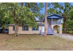 821 NE 22ND TER