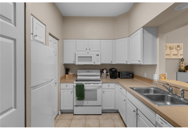 9177 SW 52ND RD #E-103 Condo photo 13