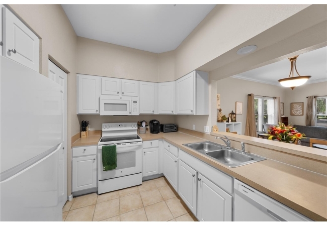 9177 SW 52ND RD #E-103 Condo photo 14