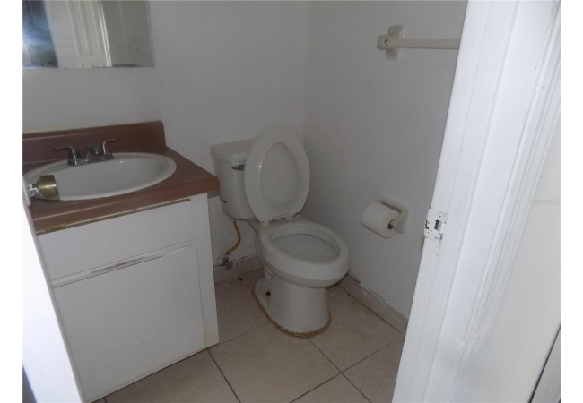 1110 SW 62 TER #A,B,C,D,E and F House photo 22
