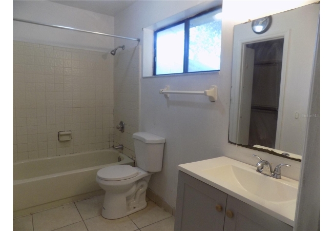 1110 SW 62 TER #A,B,C,D,E and F House photo 44