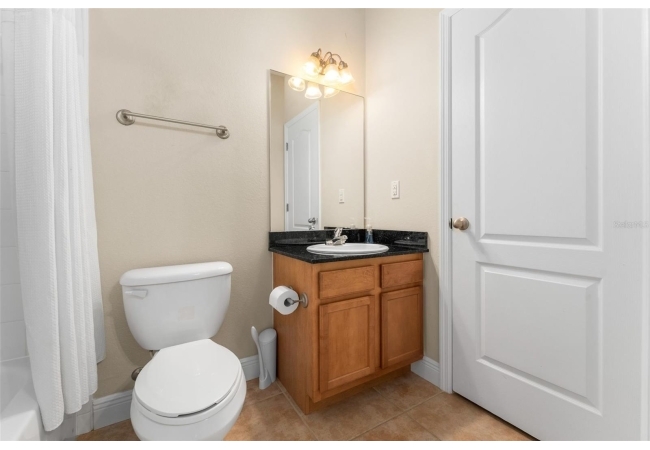 2960 SW 35TH PL #69 Condo photo 12