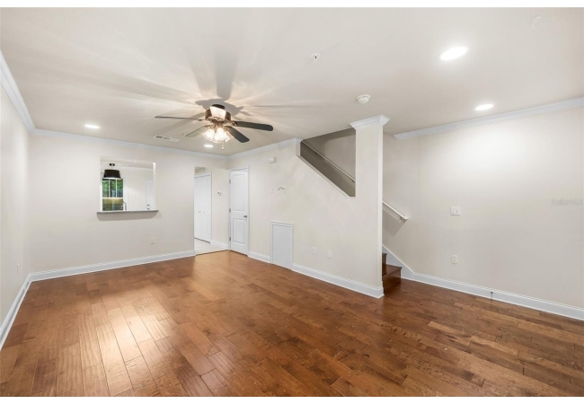 4605 SW 48TH DR #155 Condo photo 4