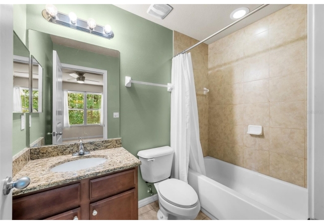 4605 SW 48TH DR #155 Condo photo 17
