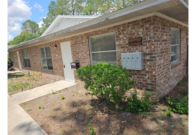 5813 NW 23RD TER #ABCD House photo 1