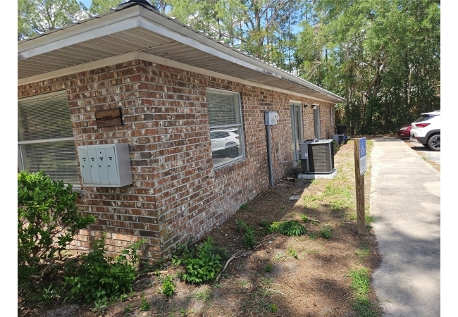 5813 NW 23RD TER #ABCD House photo 2
