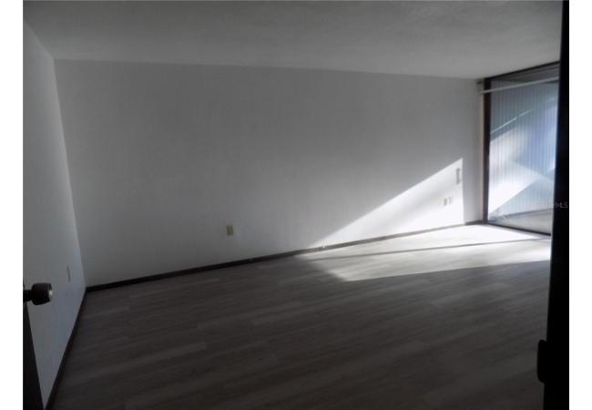 613 SW 75 ST #101 Condo photo 8