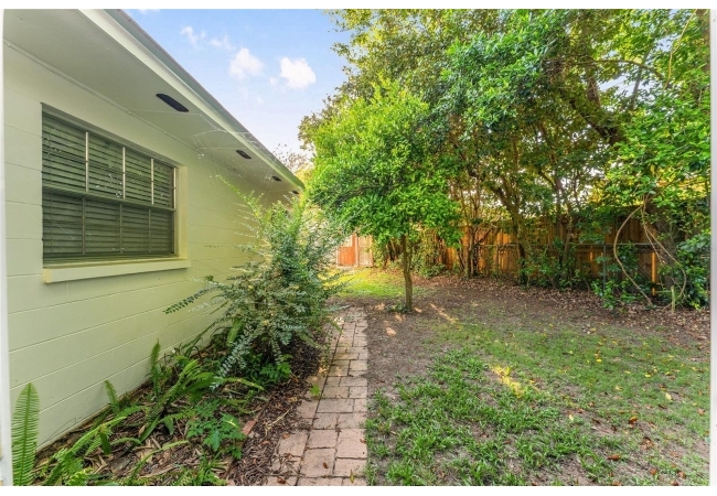 House photo 44