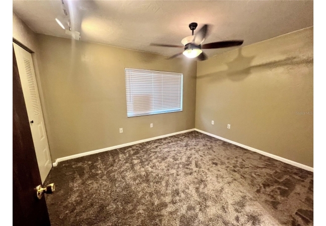 2735 SW 35TH PL #2004 Condo photo 4