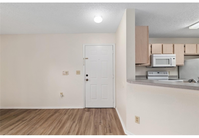 3705 SW 27TH ST #412 Condo photo 4