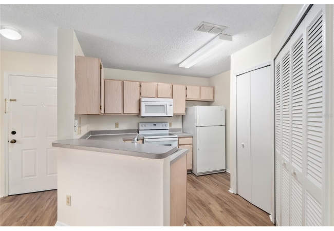 3705 SW 27TH ST #412 Condo photo 10