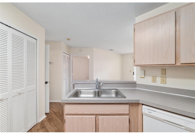 3705 SW 27TH ST #412 Condo photo 14