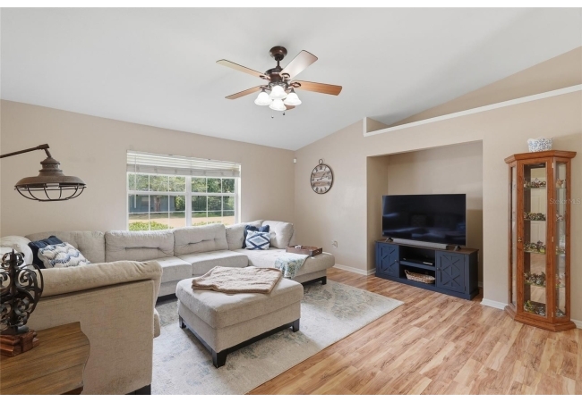 18145 NW 250TH TER House photo 5